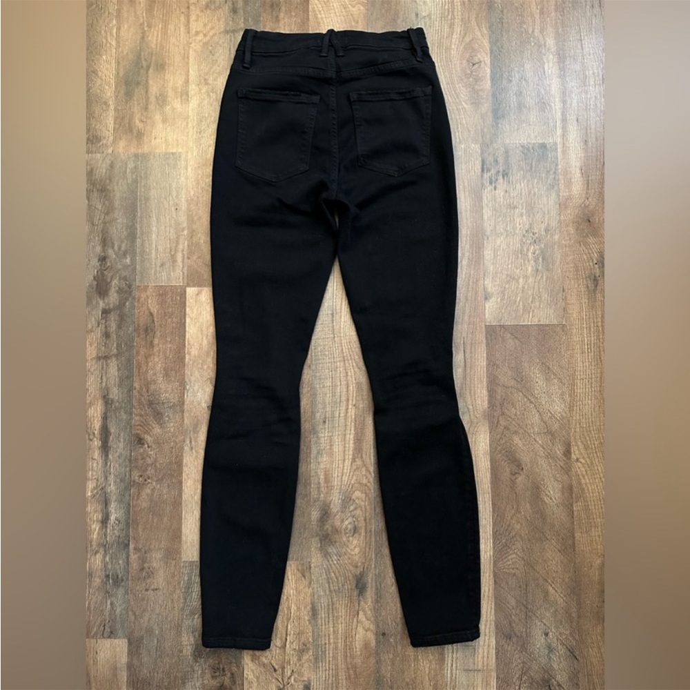 Good American Good Legs Jeans Size 0 - Picture 3 of 5